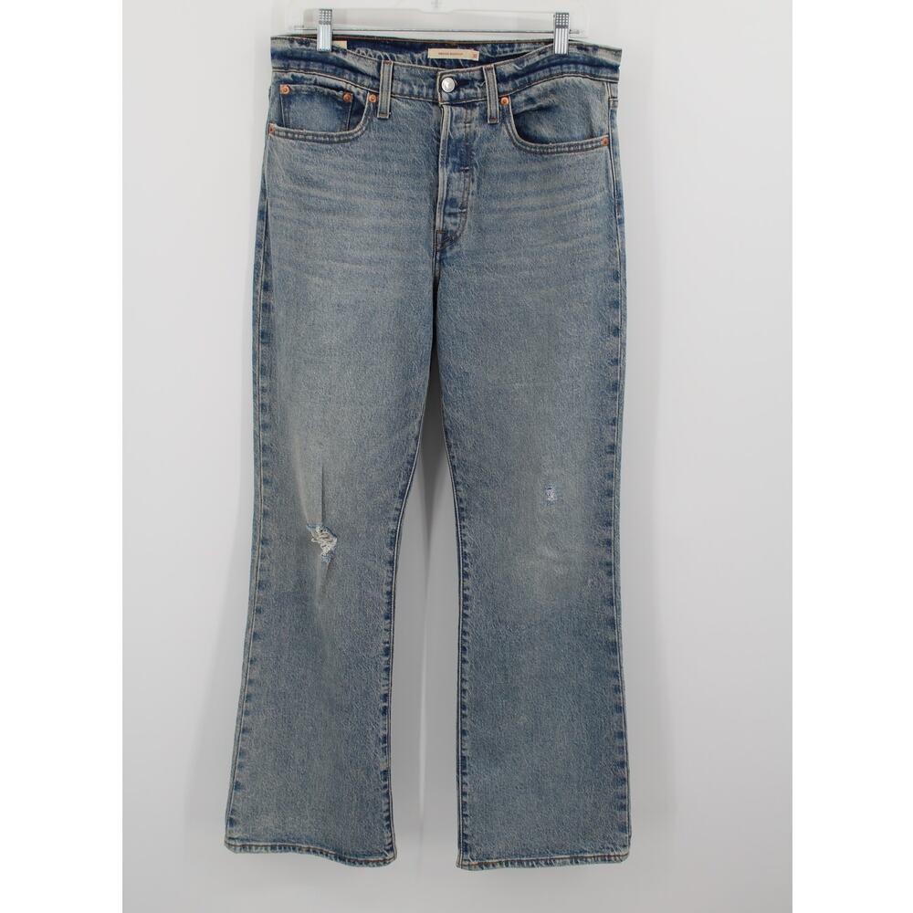 Levi's Wedgie Bootcut Jeans size 30 Distressed